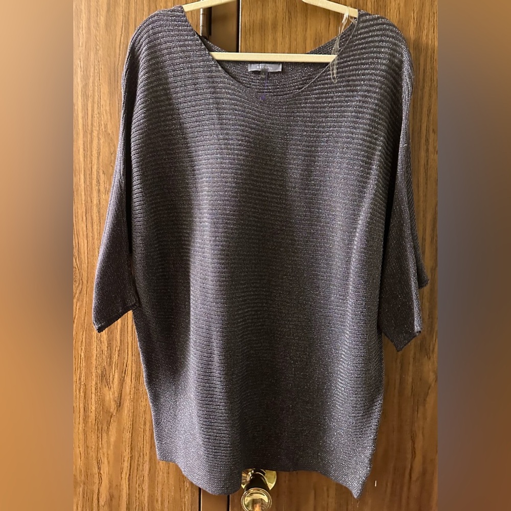 Beautiful Gray Sweater Blouse Size Large